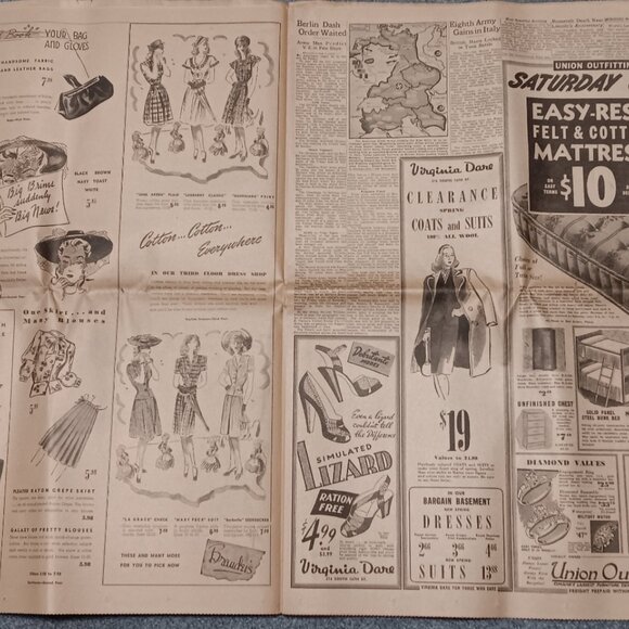 Vintage "Morning World Herald Newspaper" - President Dies, Truman Takes Office - Picture 5 of 7